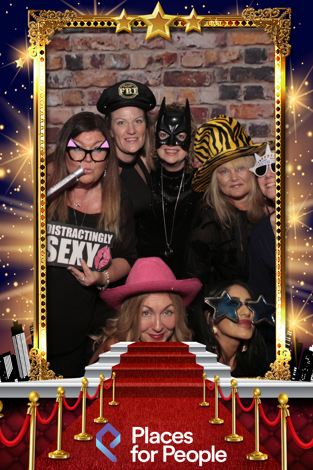 Places for People Star Awards  | View more photos from the event at gallery.myphotoboothexperience.co.uk/u/MyPhotoBoothExperienceLtd/Places-for-People-Star-Awards